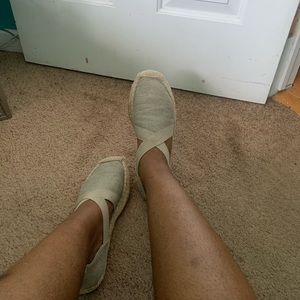 Old Navy shoes Sz 7 1/2